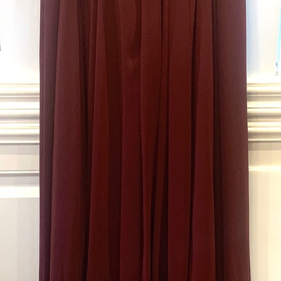 Mori Lee Bridesmaid Wedding Gown size 24. - Picture 4 of 9